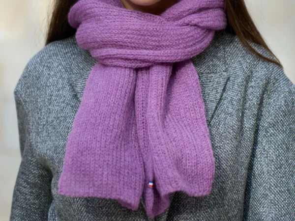 Écharpe en mohair mauve pour femme